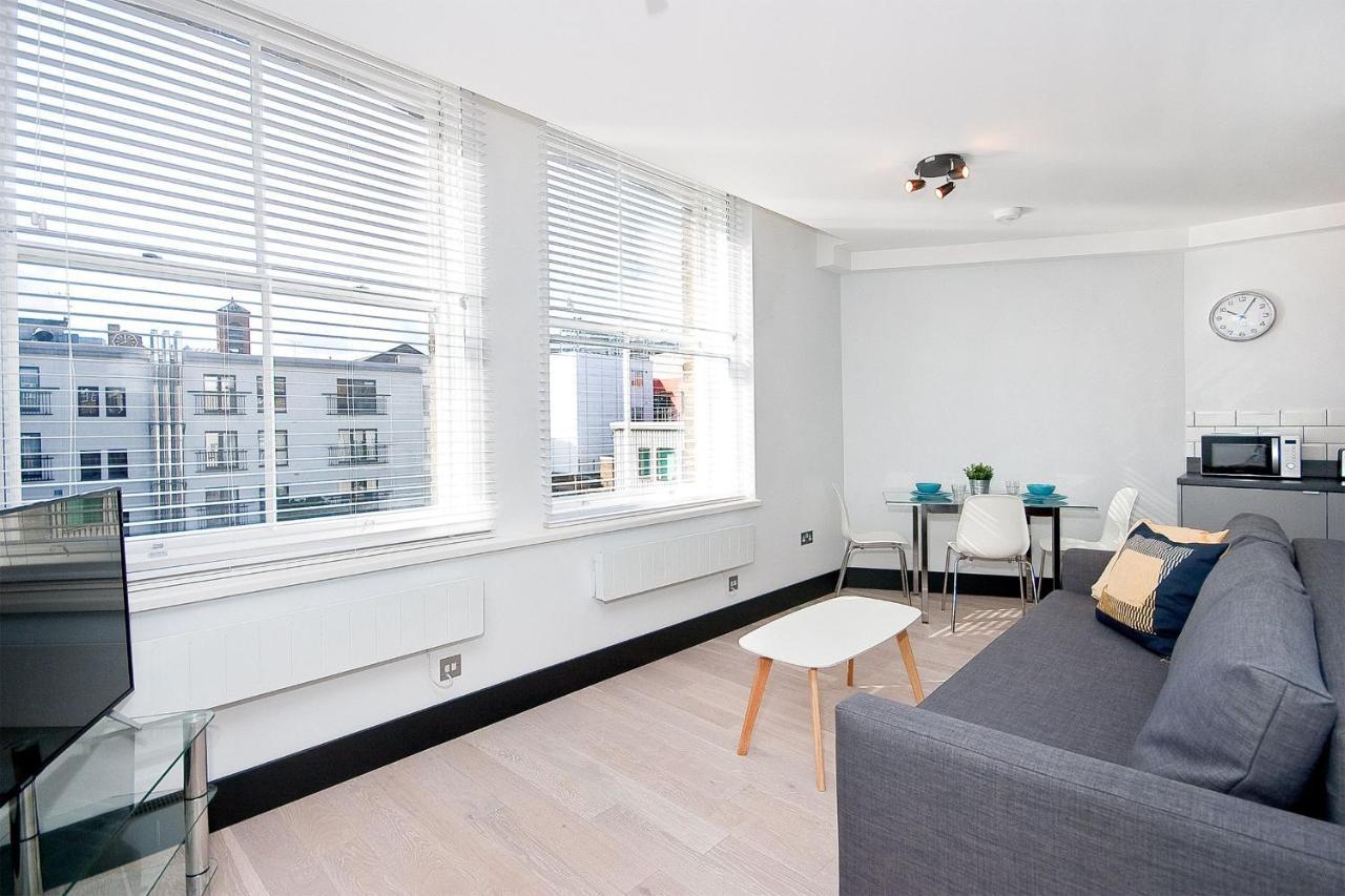 Heinze Flat 402 - One Bedroom Fourth Floor Flat By City Living Лондон Екстериор снимка